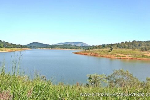 Terreno com na represa Vargem-SP (3)