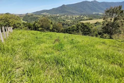 Terreno 52.000m² fundo para represa