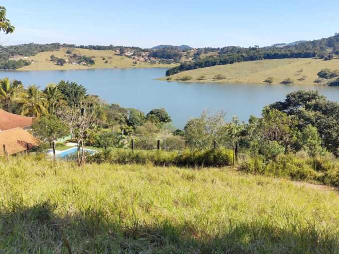 Terreno vista e acesso represa