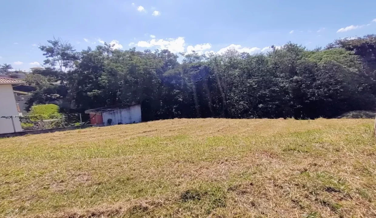 Terreno a venda condomínio entre serras e águas represa Jaguari em Vargem-SP (16)