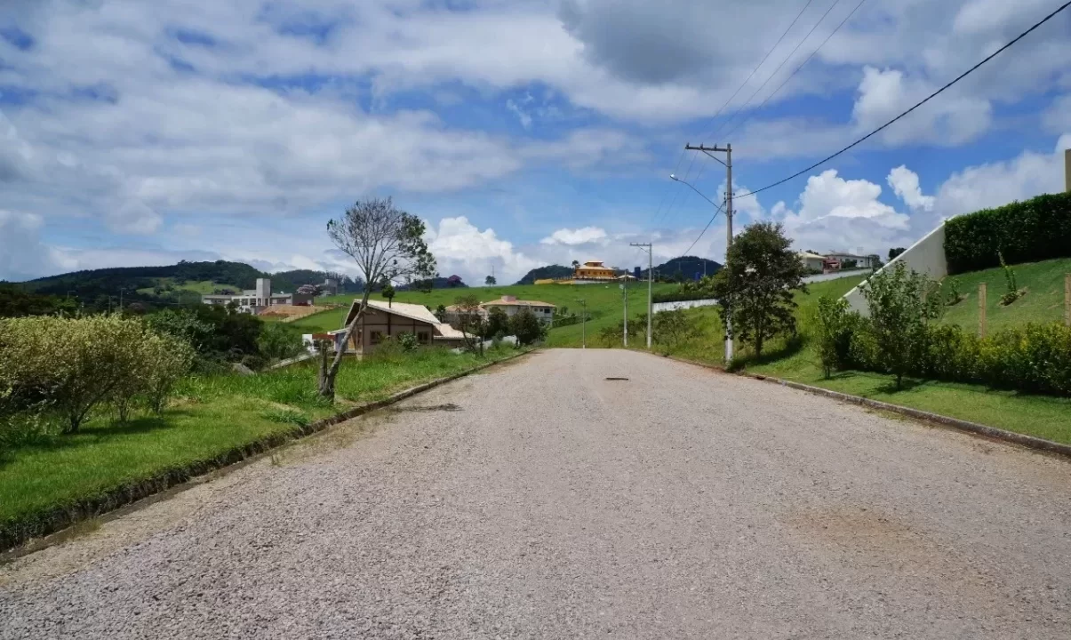 Terreno a venda condomínio entre serras e águas represa Jaguari em Vargem-SP (9)