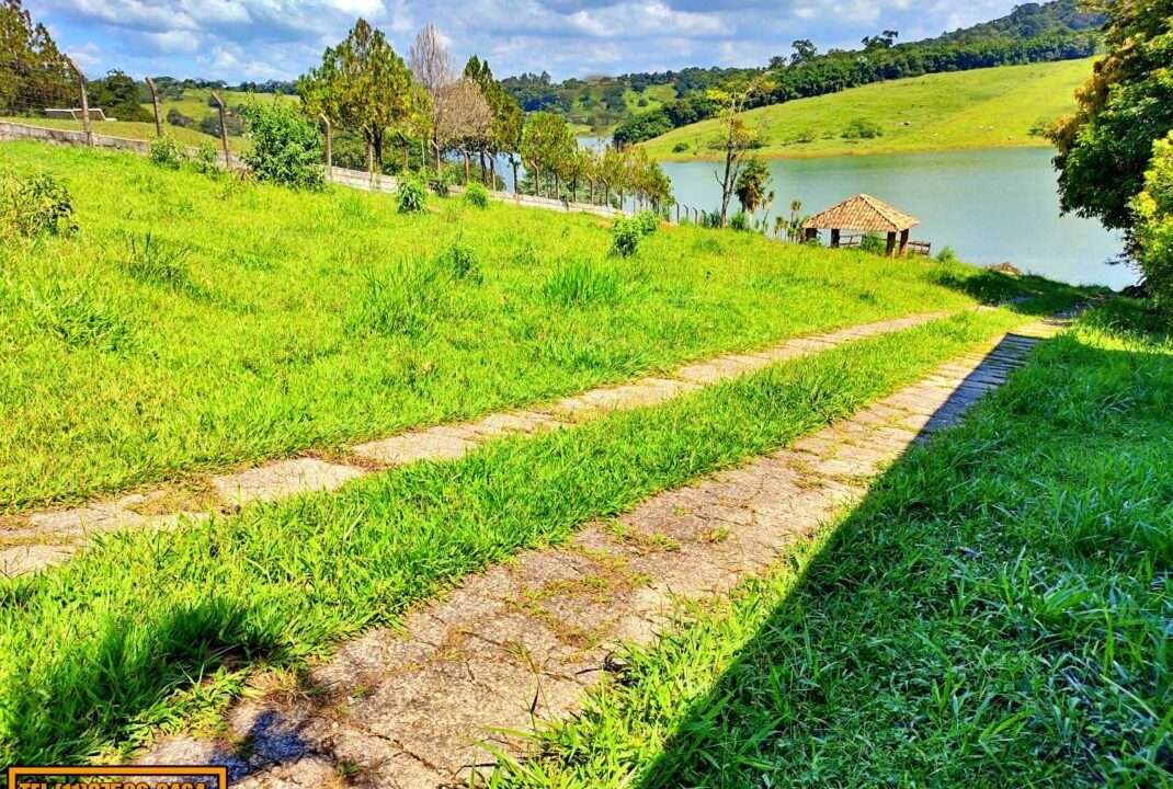 Terreno 3.000m² frente represa pé na água a venda represa joanópolis região de bragamça pta. piracaia interior de SP (8)