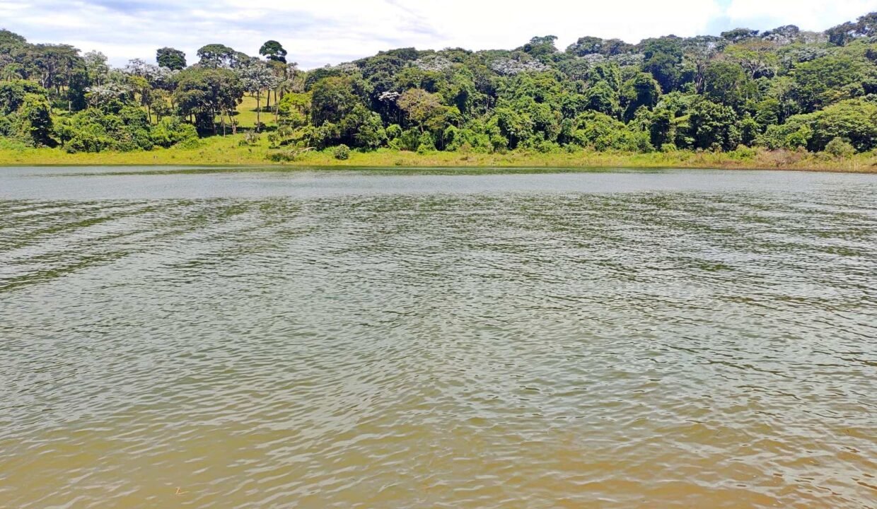 Terreno condomínio represa Joanópolis (2)