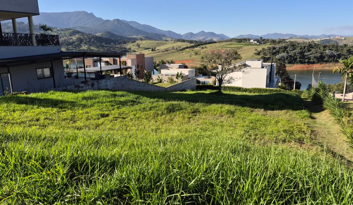 Terreno em condomínio na represa para venda represa Jaguri (8)